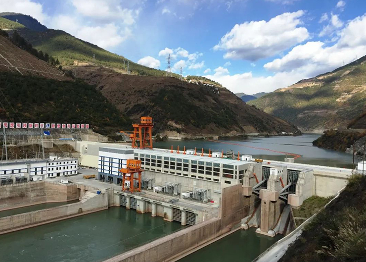 里底水电站